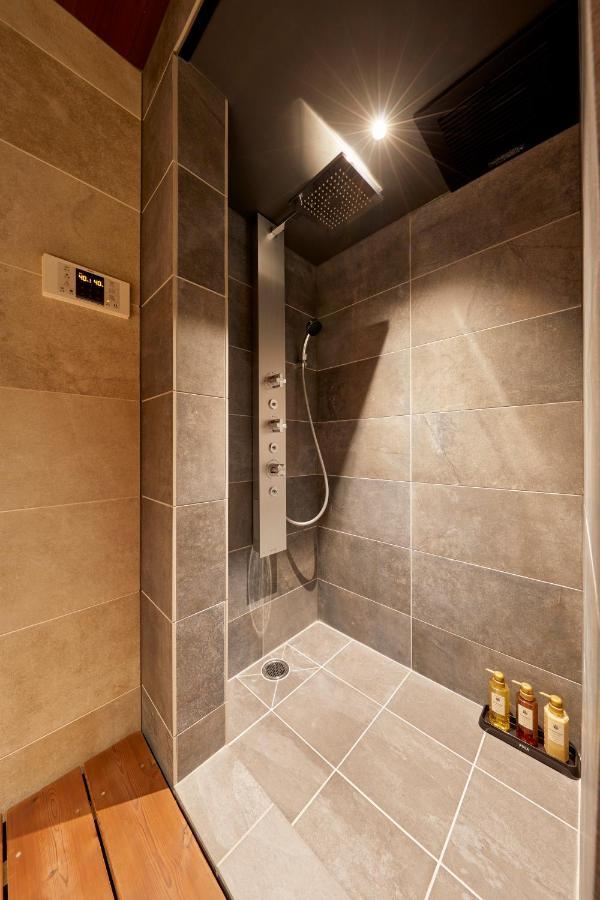 古今 天下茶屋 With A Private Parking Lot And A Half Open-Air Bath And Direct To Kix Osaka Exterior foto