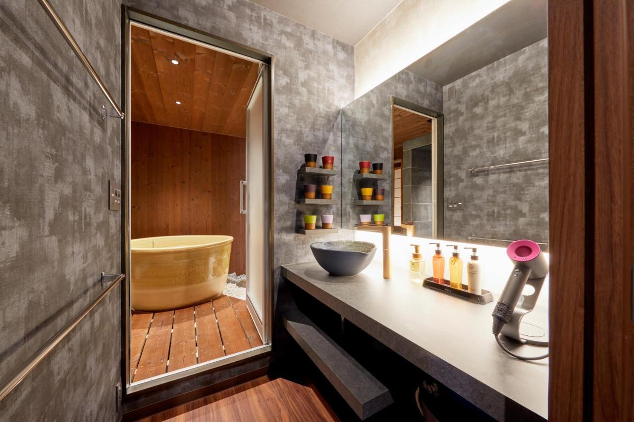 古今 天下茶屋 With A Private Parking Lot And A Half Open-Air Bath And Direct To Kix Osaka Exterior foto